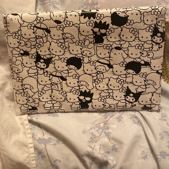 Sanrio 40th Anniversary clutch brand new - Picture 2 of 4